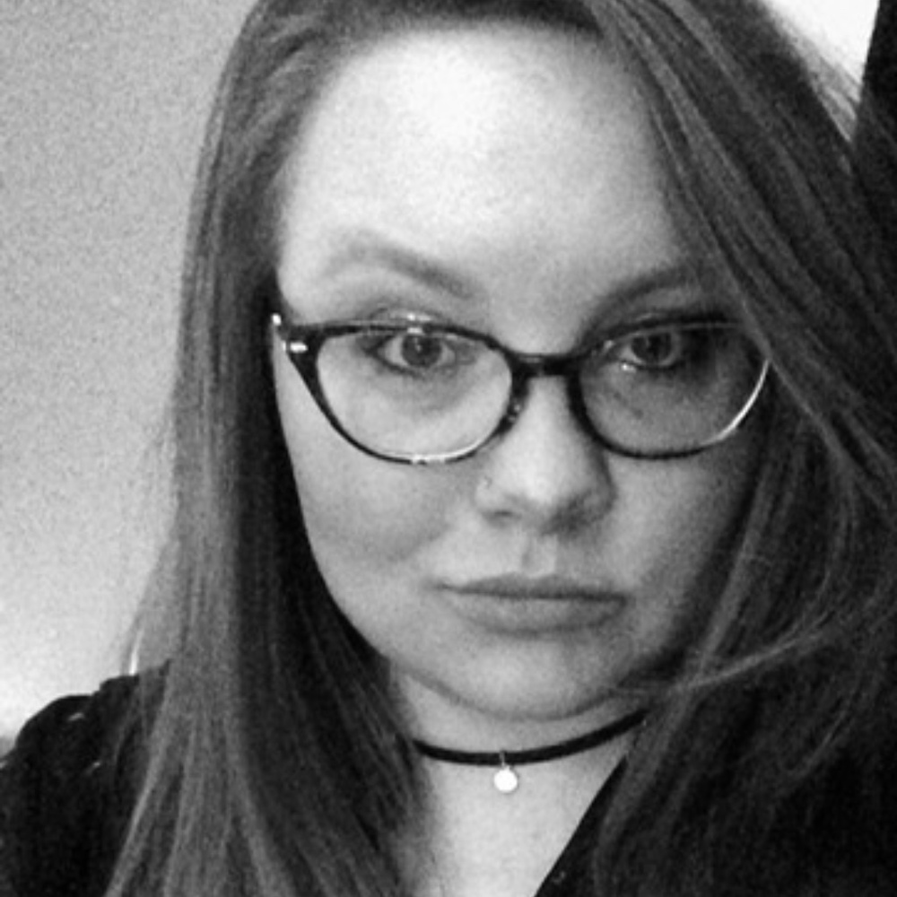 Meet your Posher, Alexandra